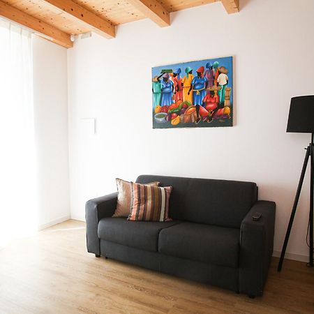 Aloe Comfort Rooms Pescara Eksteriør bilde