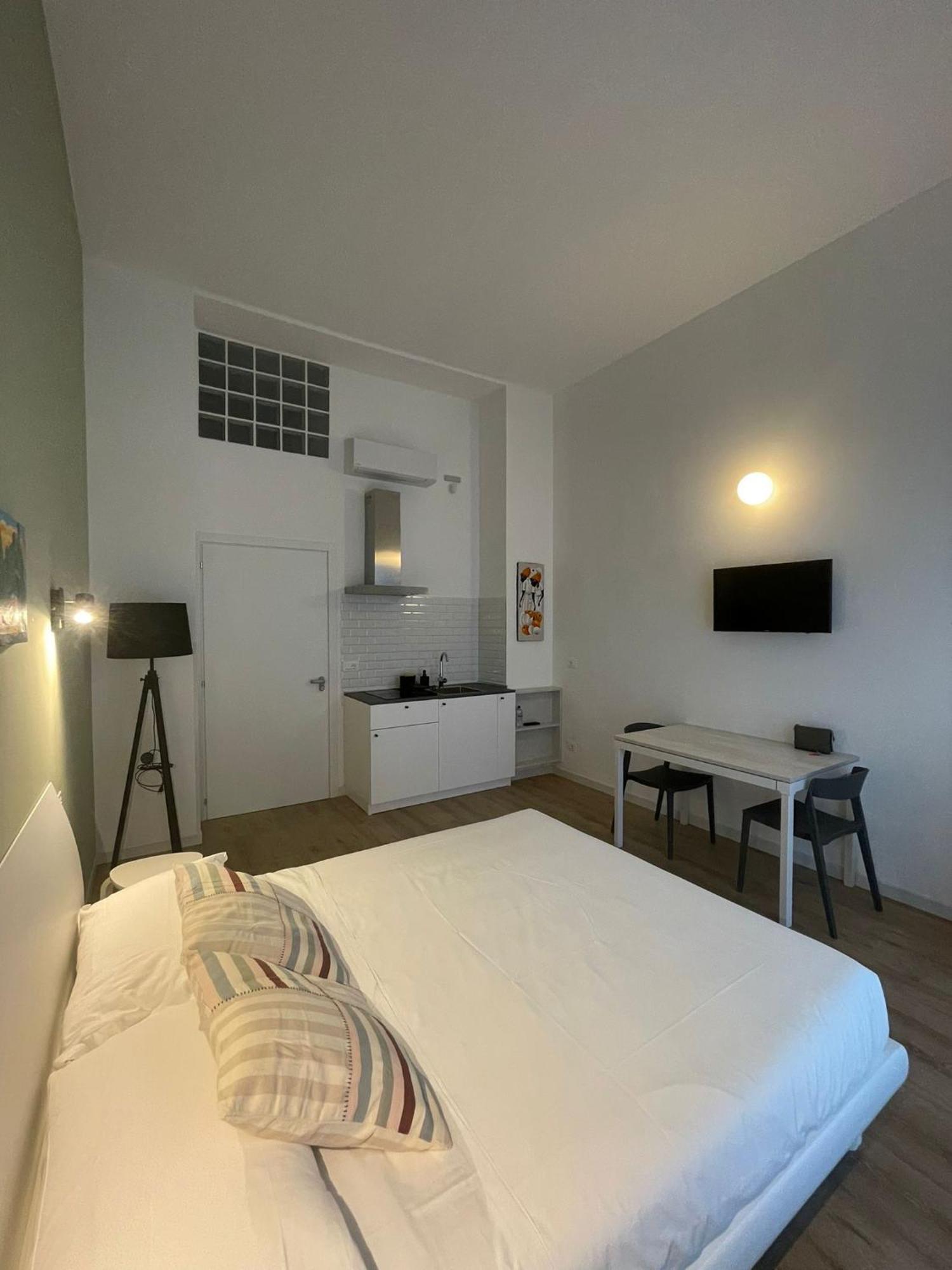 Aloe Comfort Rooms Pescara Eksteriør bilde